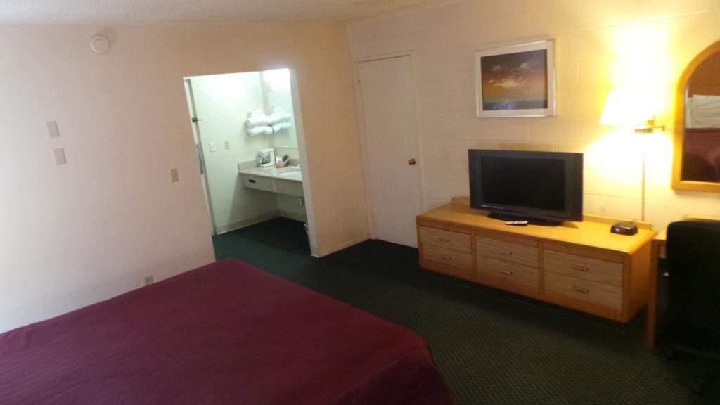 Relax Inn Yreka Eksteriør billede