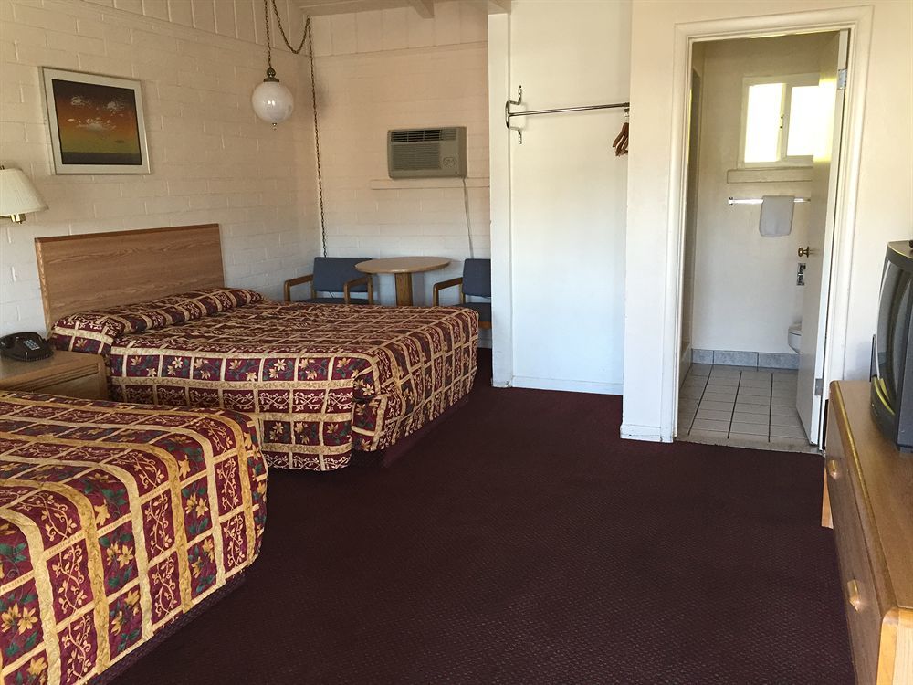 Relax Inn Yreka Eksteriør billede